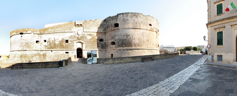 Foto panoramica del Castello Aragonese di Otranto